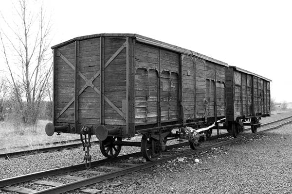 Rampe in Birkenau, über die jüdische Deportierte ankamen