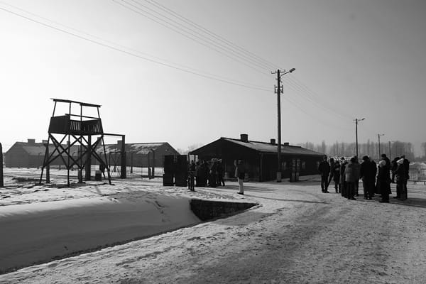 Auschwitz-Birkenau – Blockführerstube an der Rampe