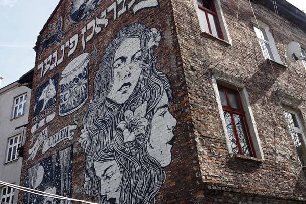 Kamienica Bosaków mit Gedenktafel und Mural, Kazimierz