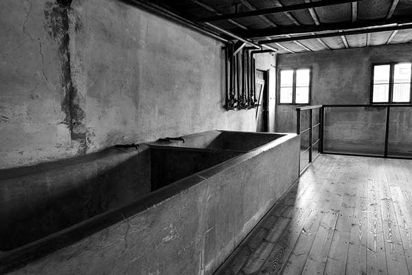 Desinfektions- und Männerbäderbaracke Majdanek
