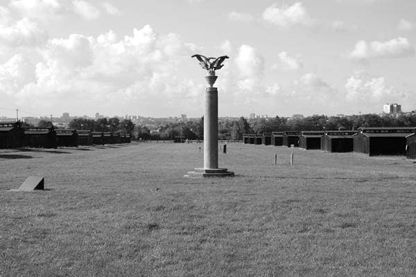 Drei-Adler-Säule in der Gedenkstätte Majdanek