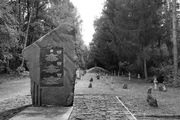 Denkmal für die ermordeten Polen, Sinti und Roma in Treblinka